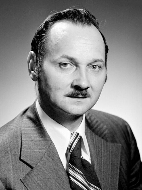 Maurice Strong