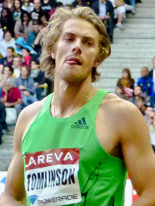 Chris Tomlinson