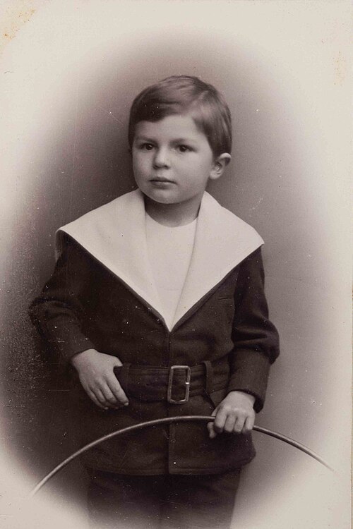 Rudolf Carnap