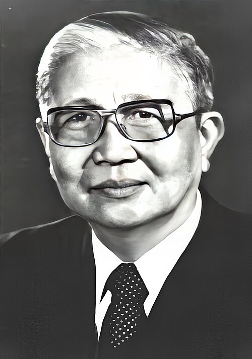 Phoumi Vongvichit