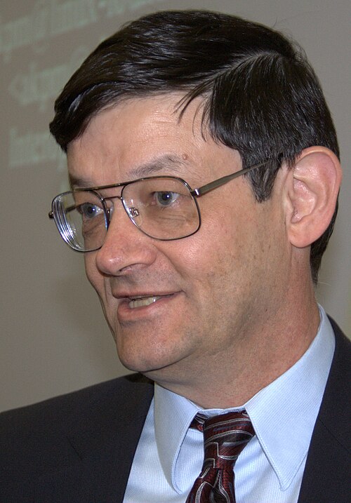 Andrew Morton