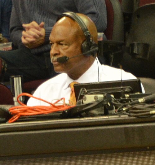 Austin Carr