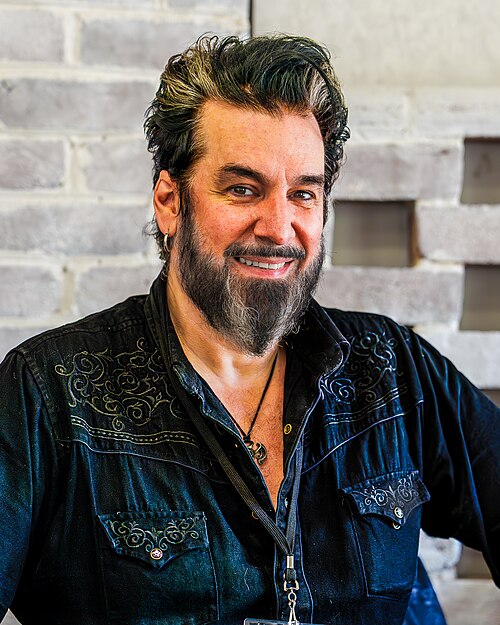 Aurelio Voltaire