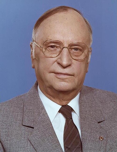 Kurt Hager