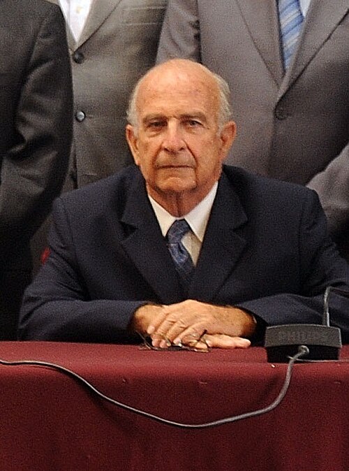 Carlos Ferrero